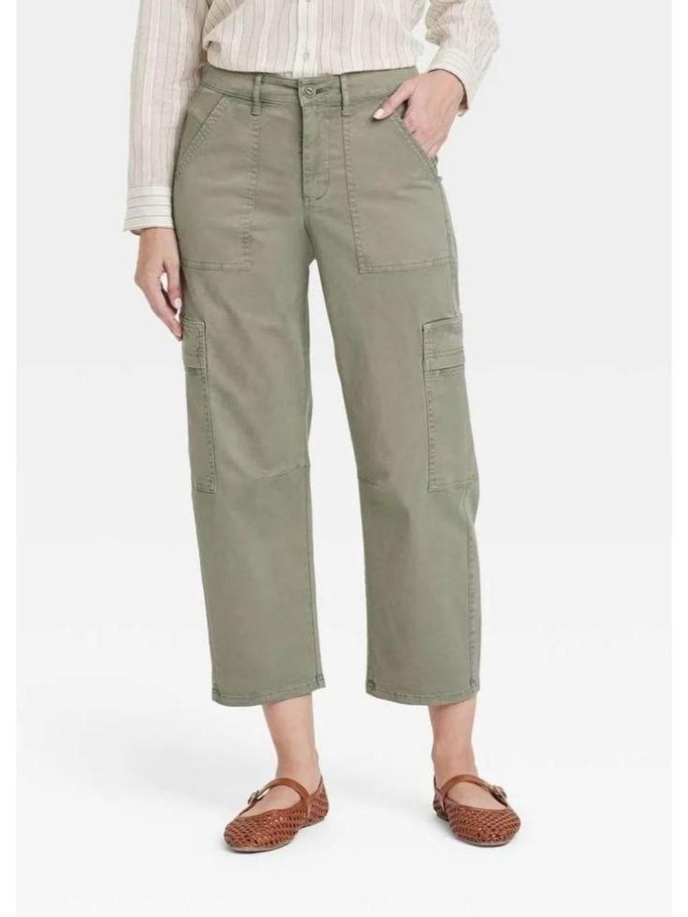 Women's Mid-Rise Barrel Leg Cargo Pants - Universal Thread Size 2 Olive NWT
